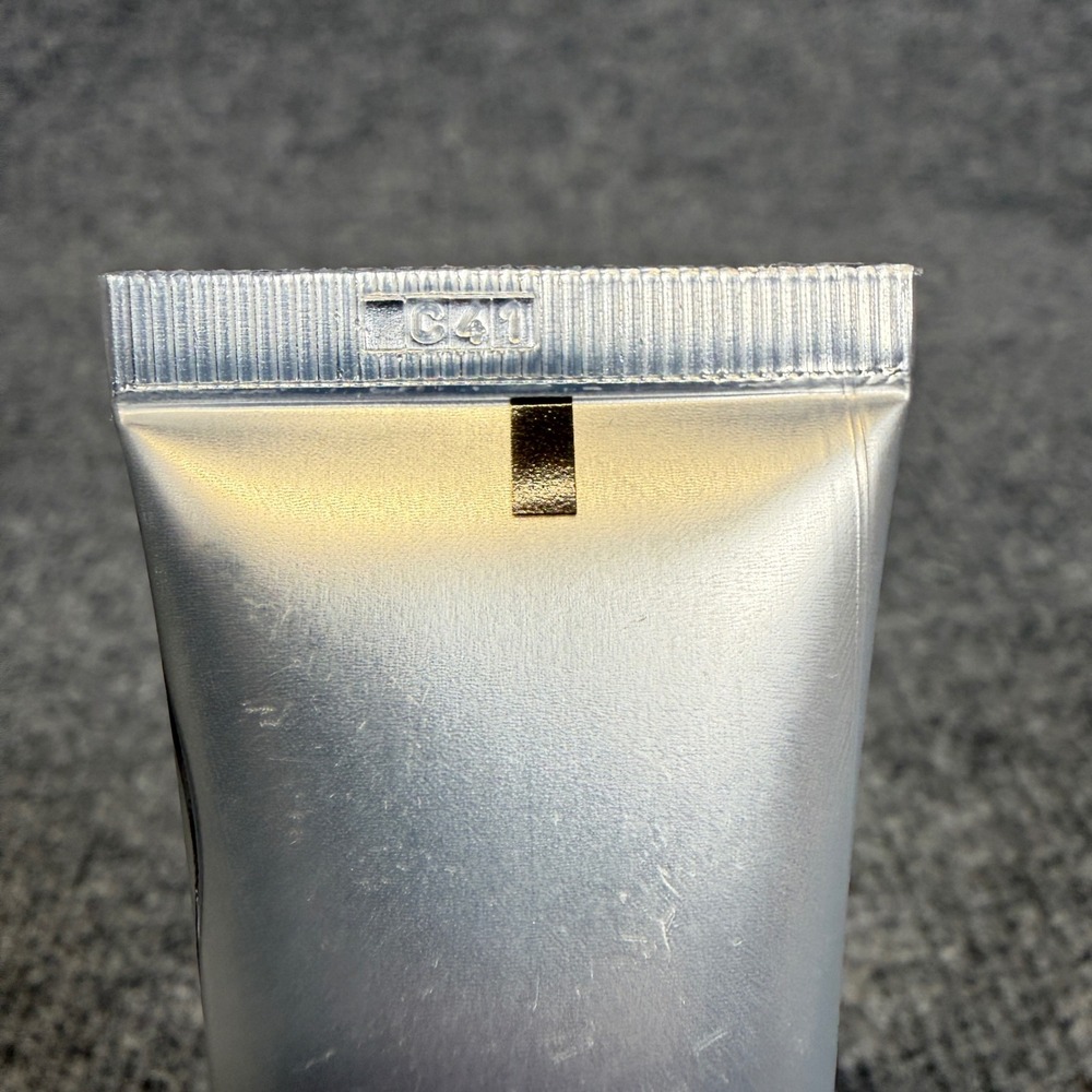 MAC Studio Fix Mattifine 12hr Shine-Control Primer 1.0 fl oz / 30 ml C41 - Picture 4 of 4
